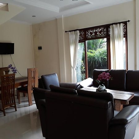 Villa Bungsil Gading Ubud  Exterior photo